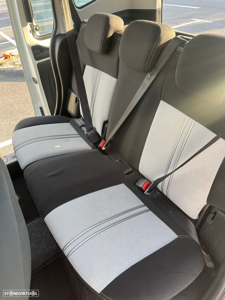 Fiat Qubo 1.4 8V Lounge - 29