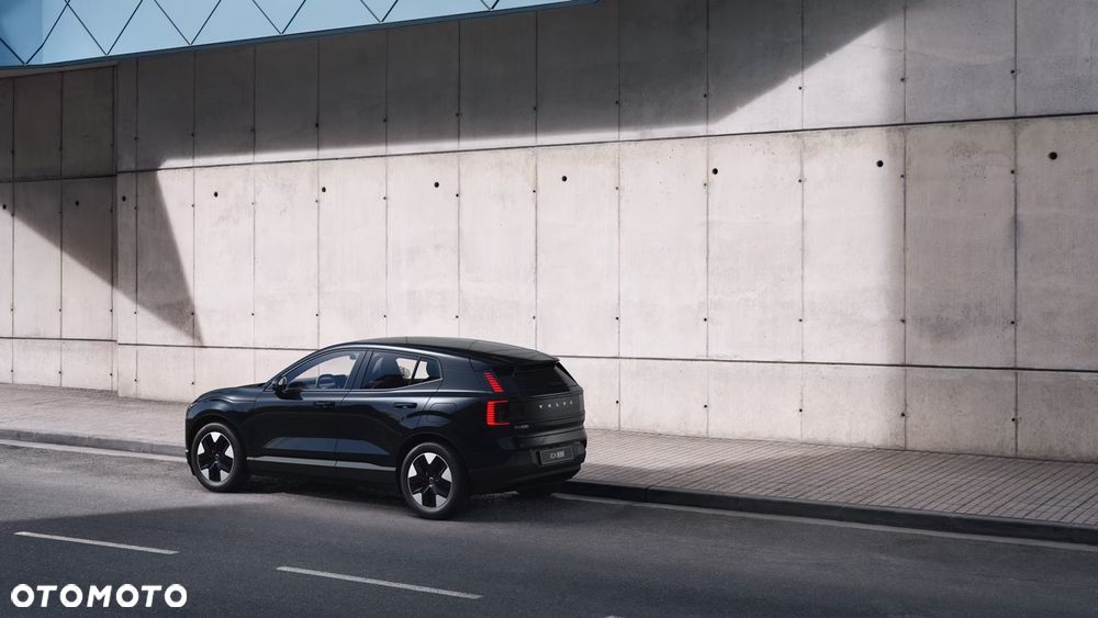 Volvo EX30 51kWh Single Motor Plus - 4