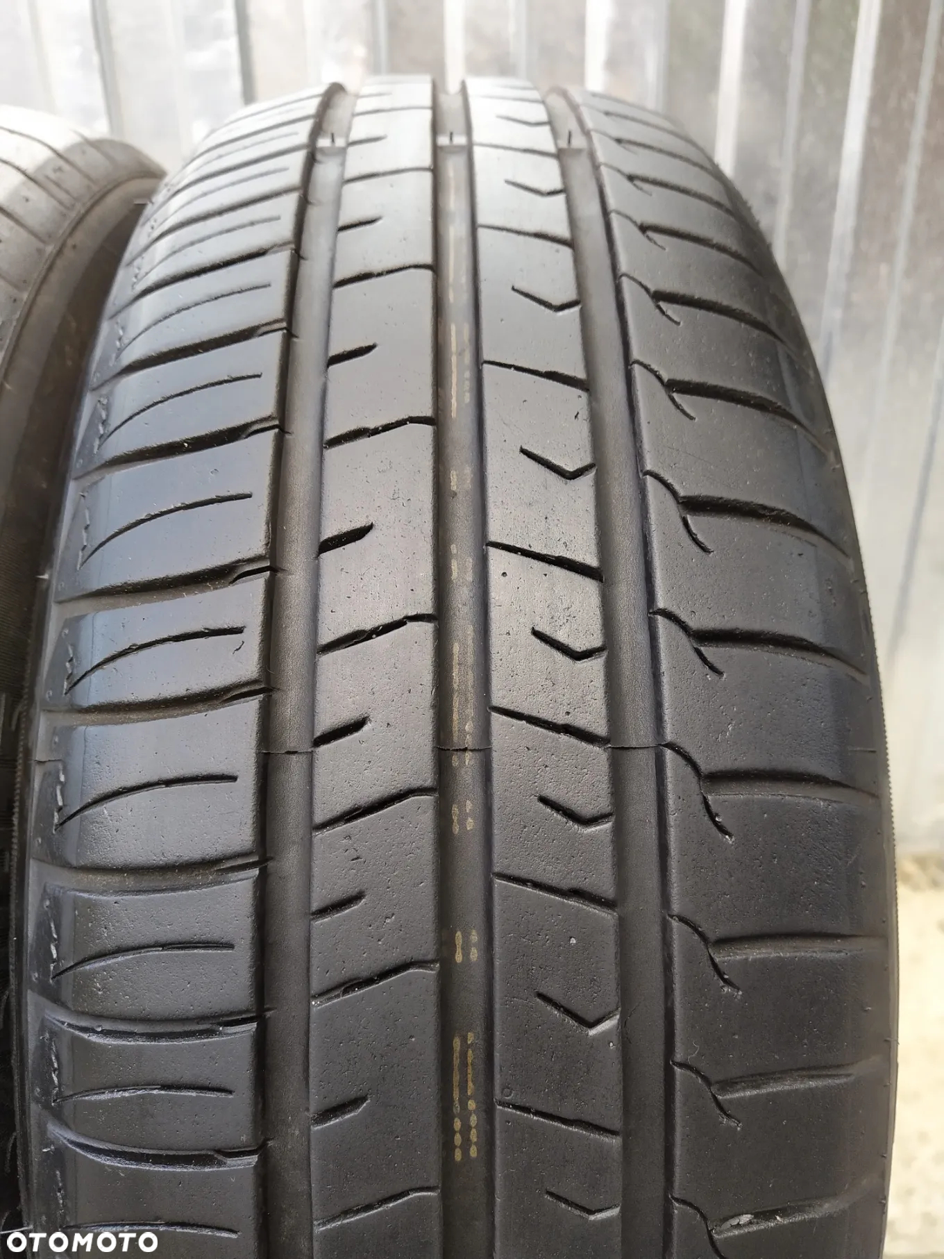 Opony Letnie  185/.../  15  Cali   JAK NOWE - 4