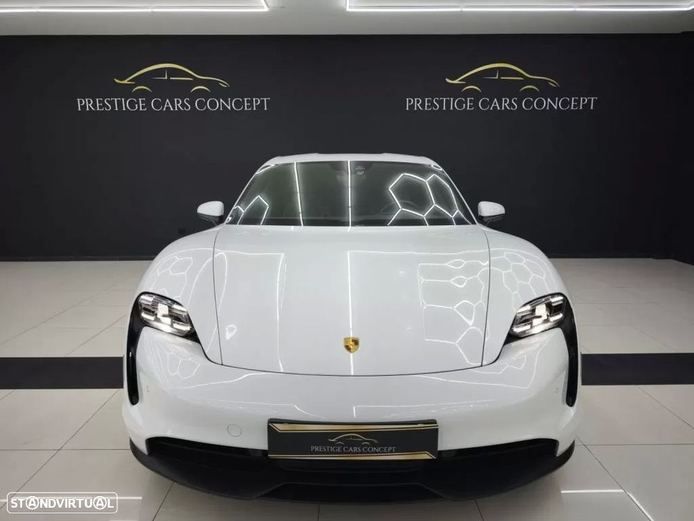 Porsche Taycan Bateria Performance Plus - 8