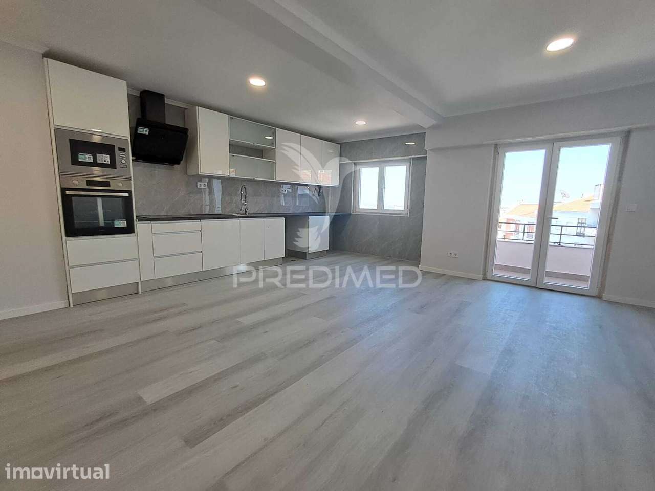 Excelente apartamento T4 na Cruz de Pau - Grande imagem: 4/37
