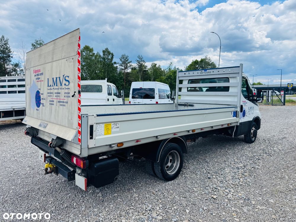 Iveco DAILY - 23