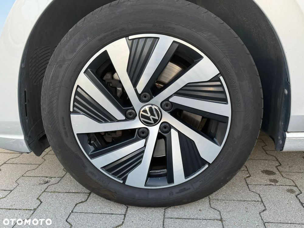 Volkswagen Golf VIII 1.4 TSI Plug-In Hybrid Style DSG - 38