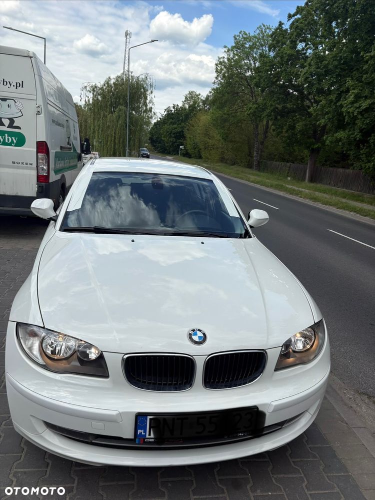 BMW Seria 1 - 16