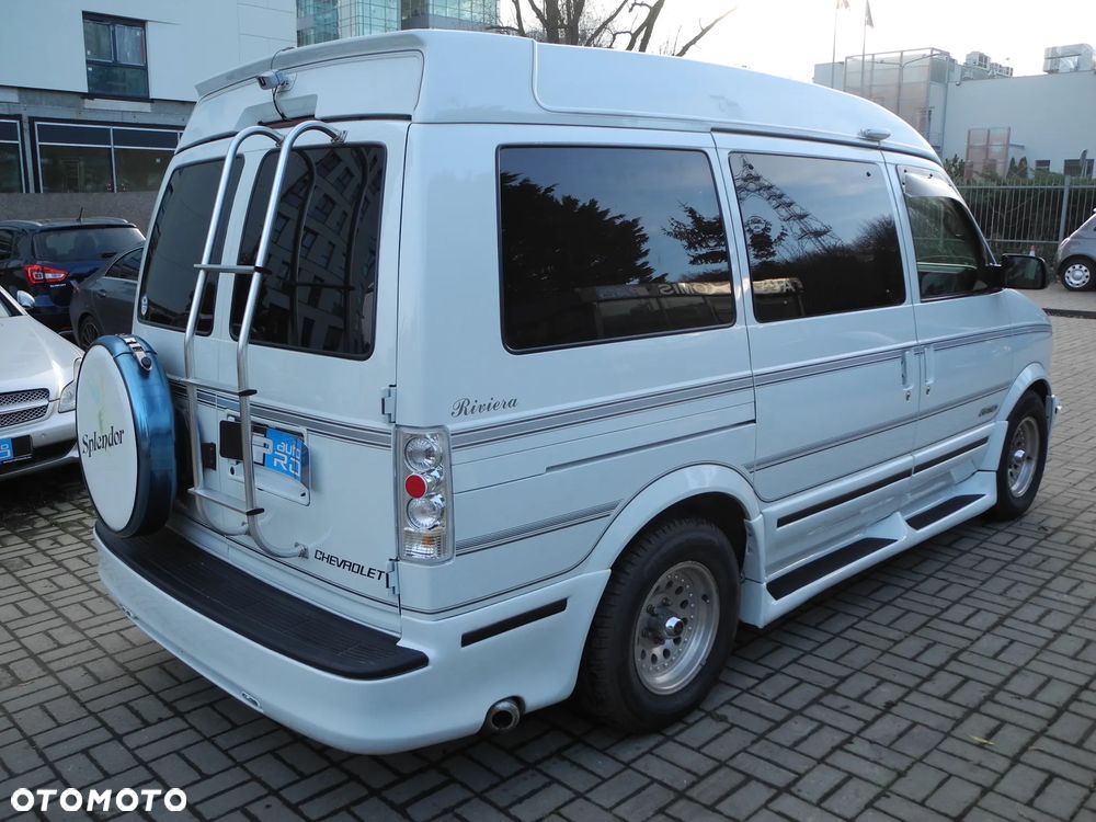 Chevrolet Astro - 5