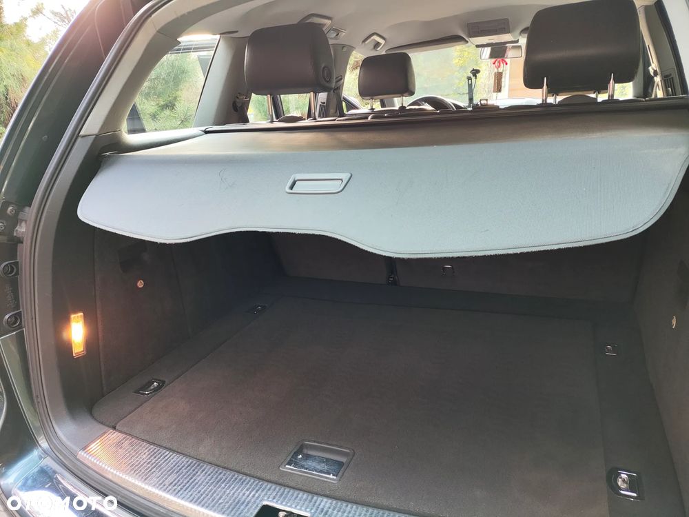 Volkswagen Touareg 3.2 V6 Automatik - 25