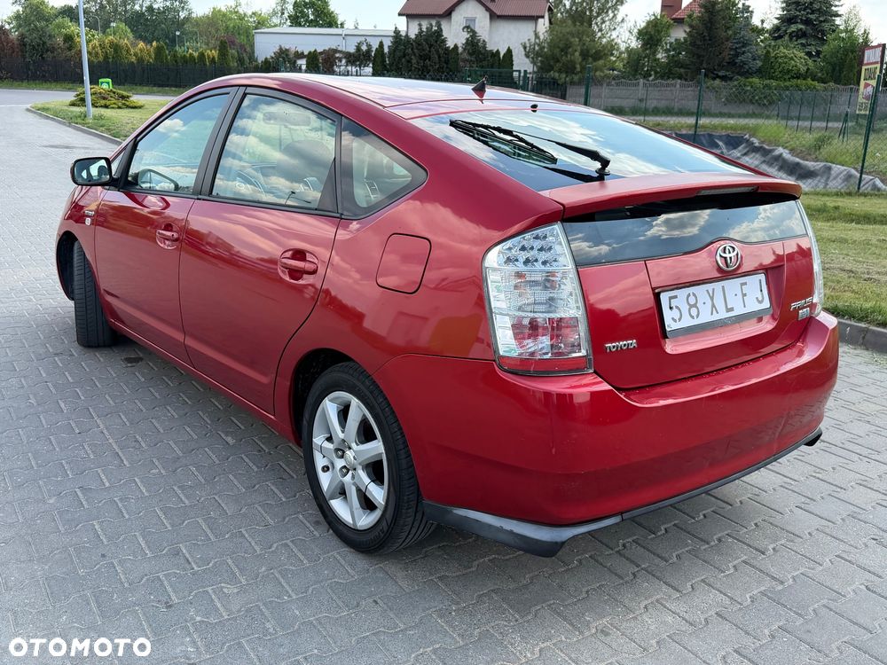 Toyota Prius 1.5 VVT-i Sol - 7