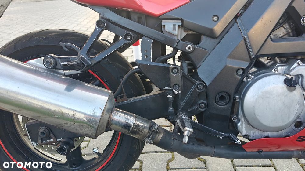 Suzuki SV - 6