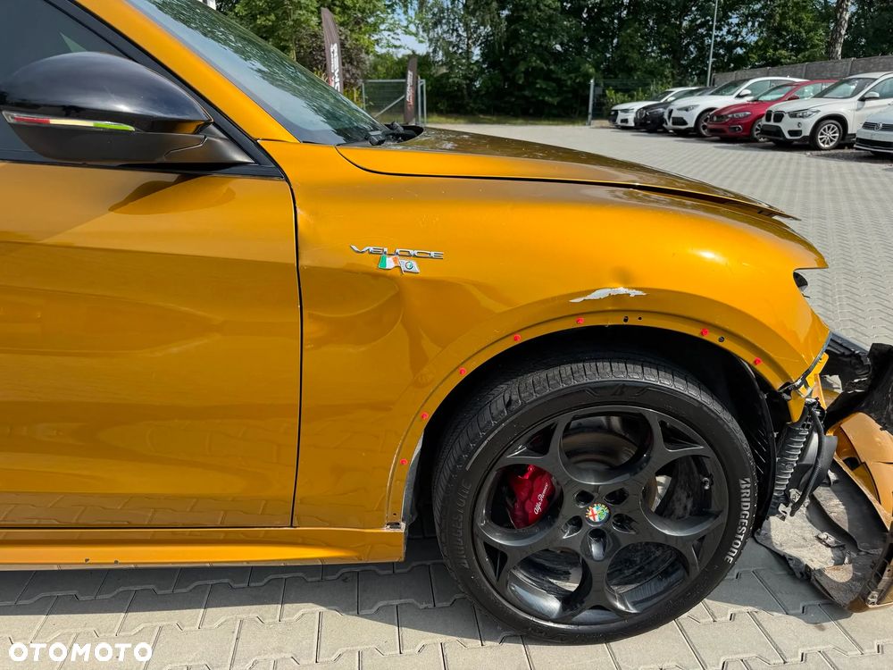 Alfa Romeo Stelvio 2.0 Turbo 16V AT8-Q4 Tributo Italiano - 35