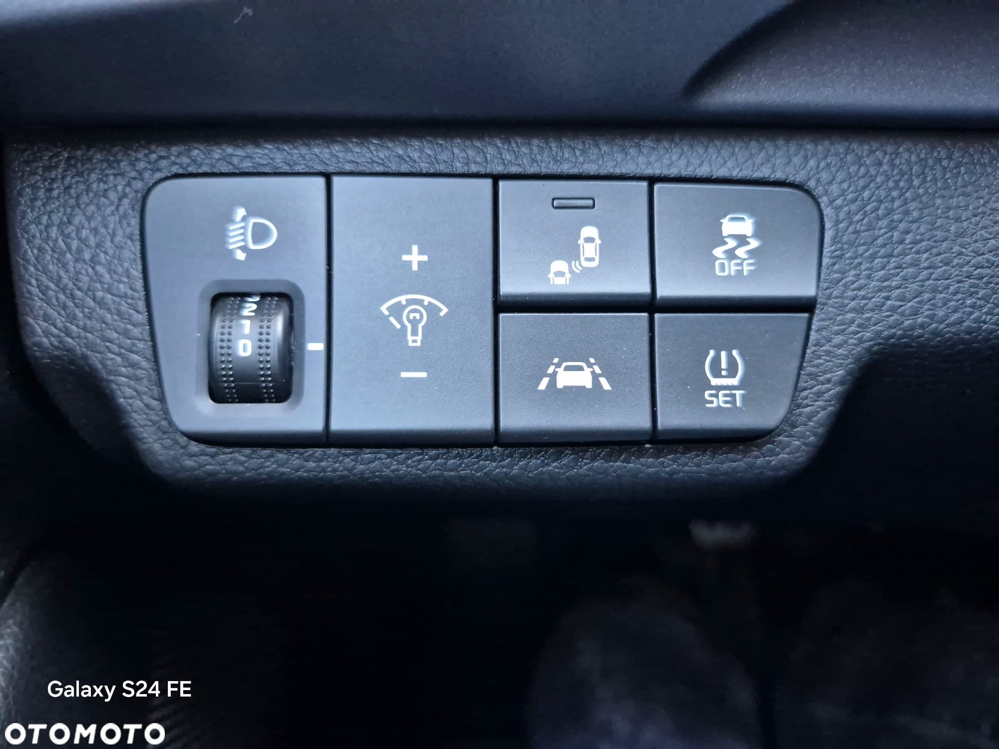 Kia Stonic - 39