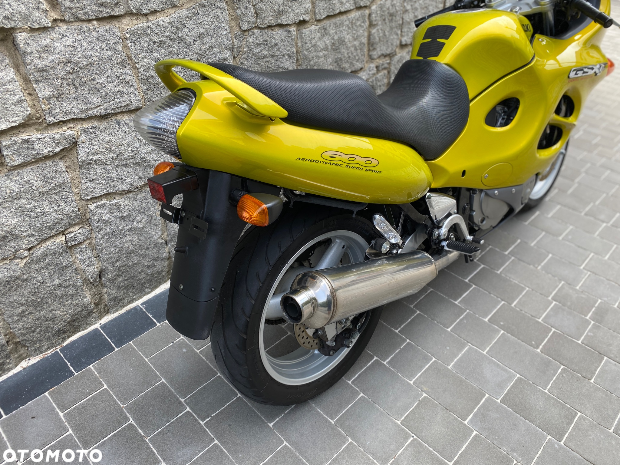 Suzuki GSX - 4
