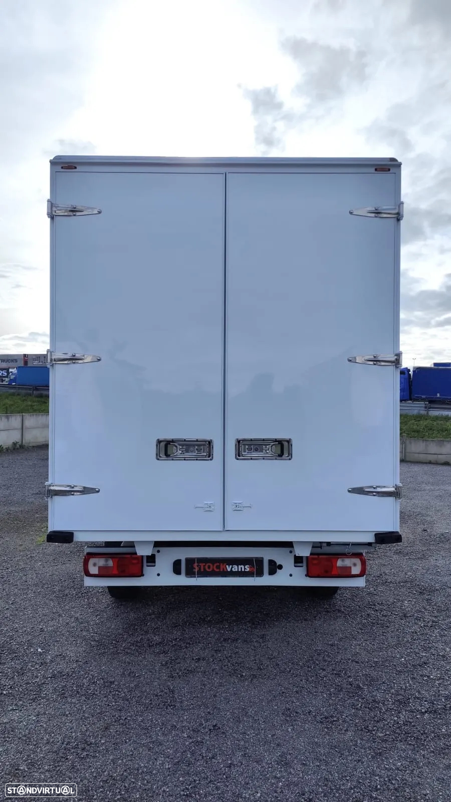 VW Crafter 2.0 TDI de 2018 - 5