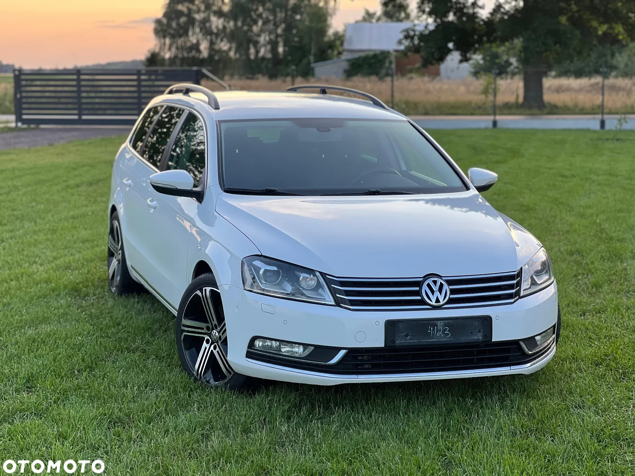 Volkswagen Passat 2.0 TDI 4Mot Highline - 14