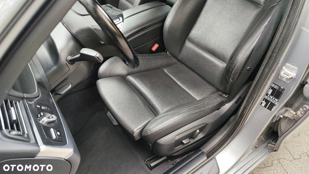 BMW Seria 5 520d Touring - 22