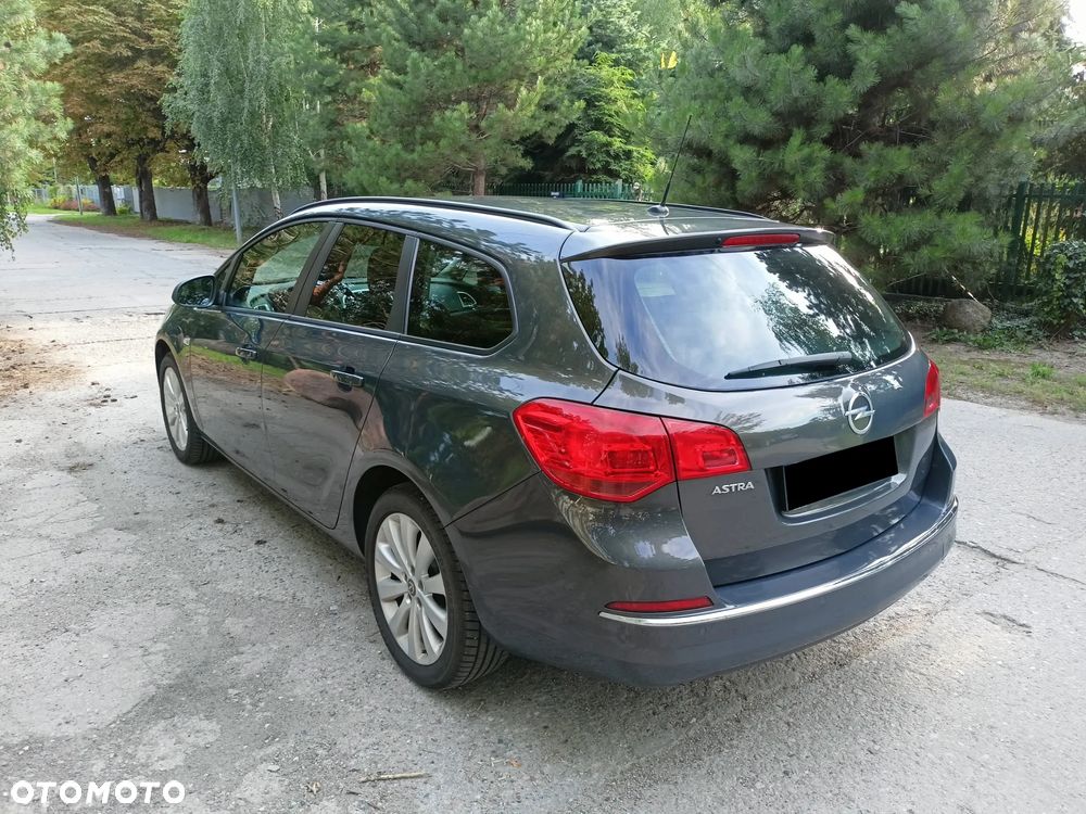Opel Astra 1.4 T Cosmo - 5