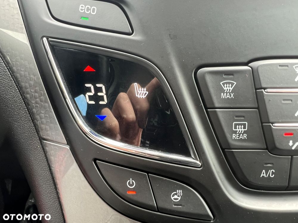 Opel Insignia 2.0 CDTI 4x4 Innovation S&S - 19