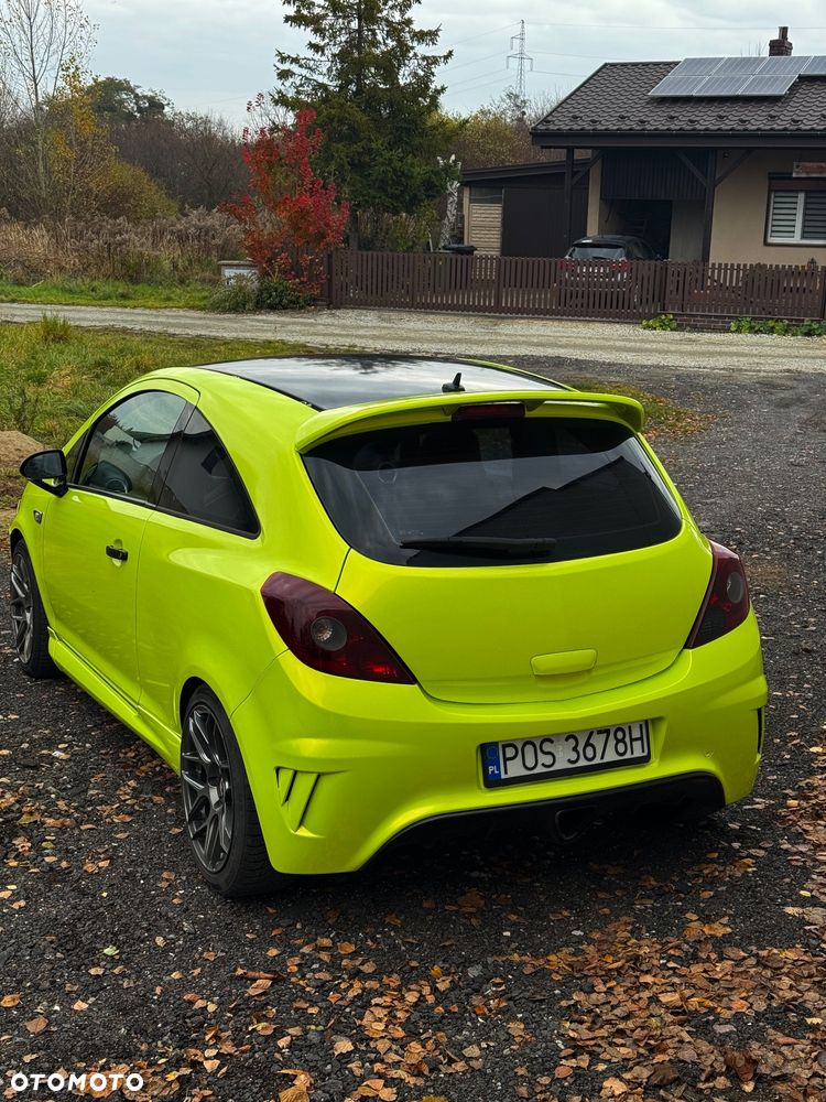 Opel Corsa - 1