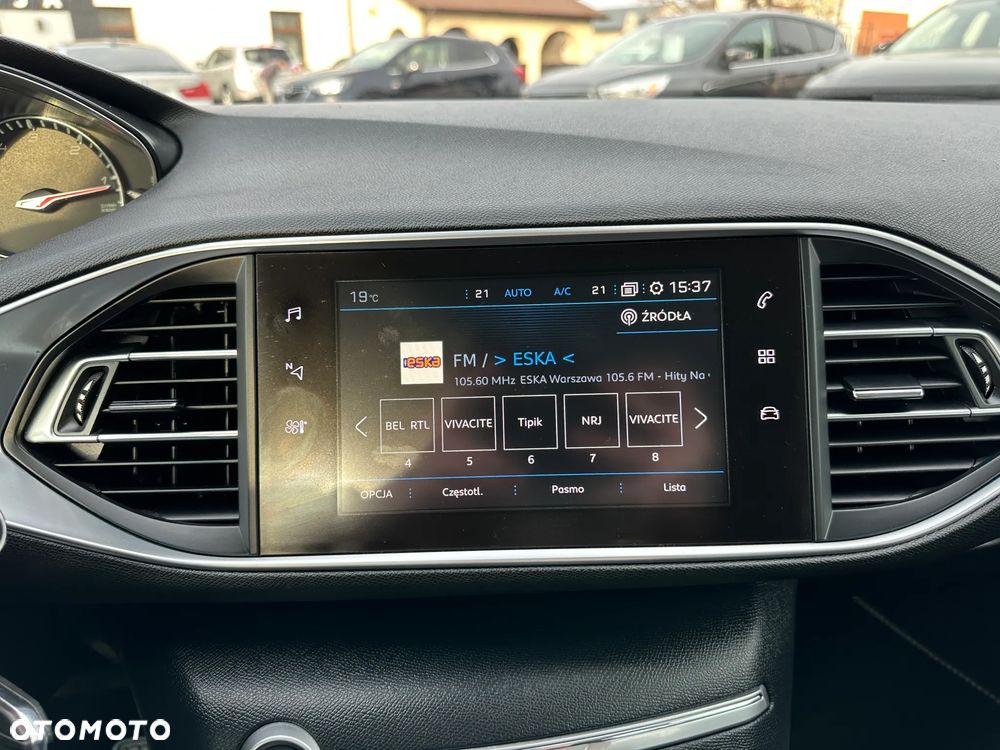 Peugeot 308 1.5 BlueHDi Business Line S&S - 23