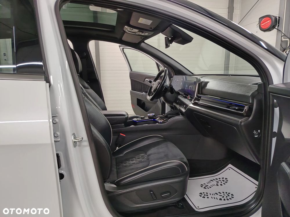 Kia Sportage 1.6T-GDI 2WD GT-line - 28