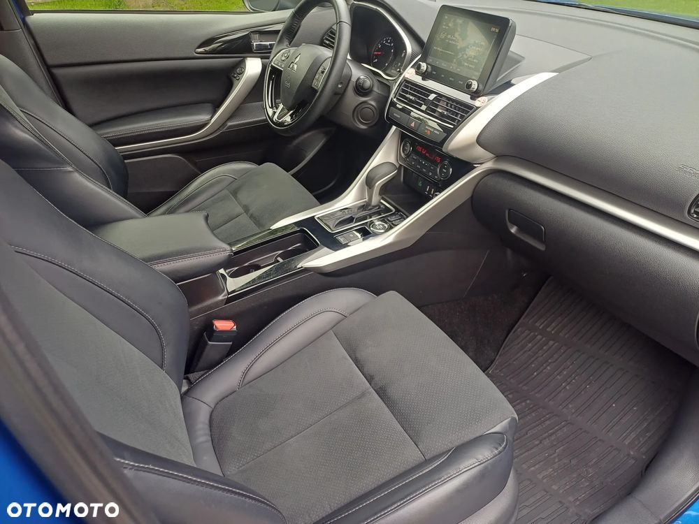 Mitsubishi Eclipse Cross - 9