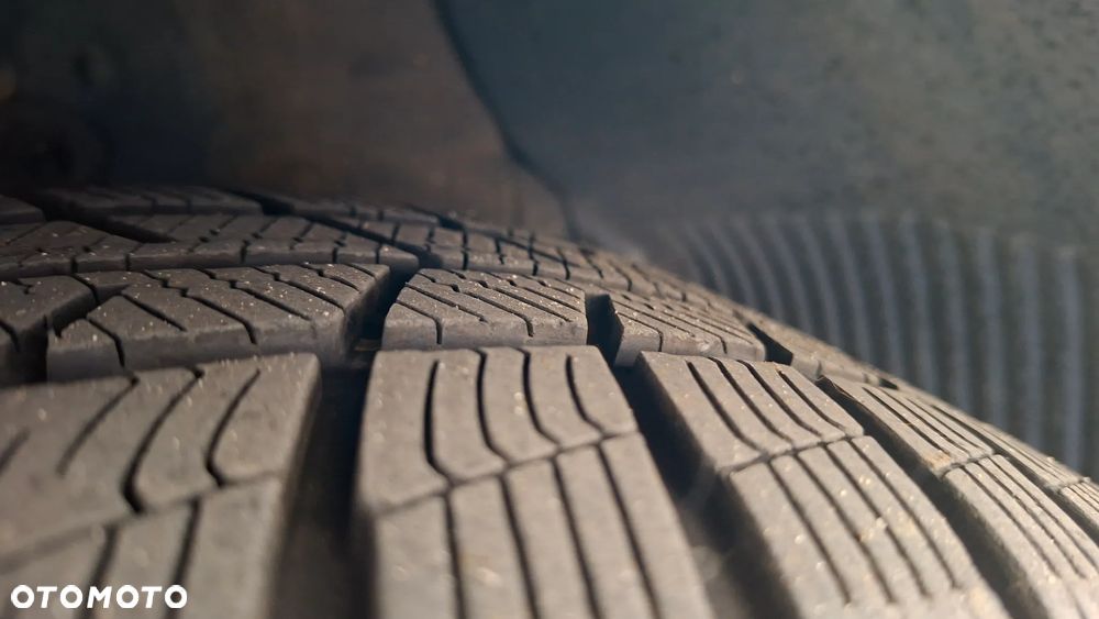 Hyundai i30 1.6 GDI Premium - 13