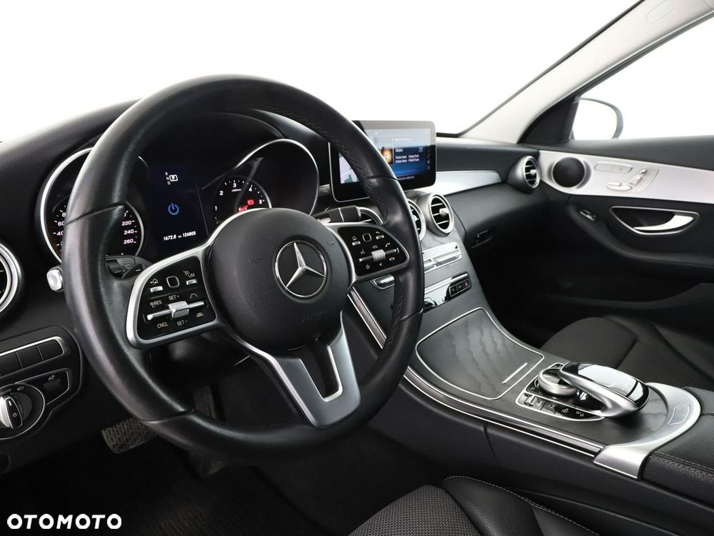 Mercedes-Benz Klasa C 300 de 9G-TRONIC Avantgarde - 16