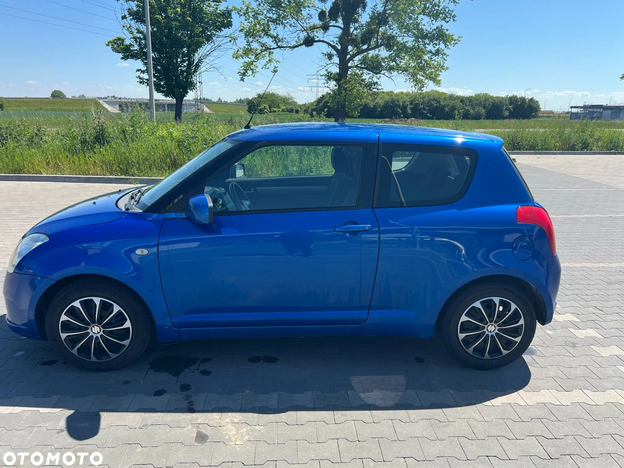 Suzuki Swift 1.3 GC - 8