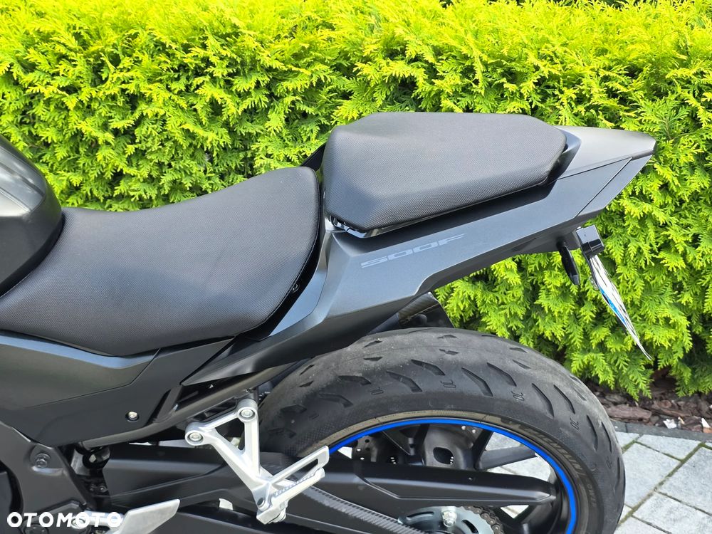 Honda CB - 24