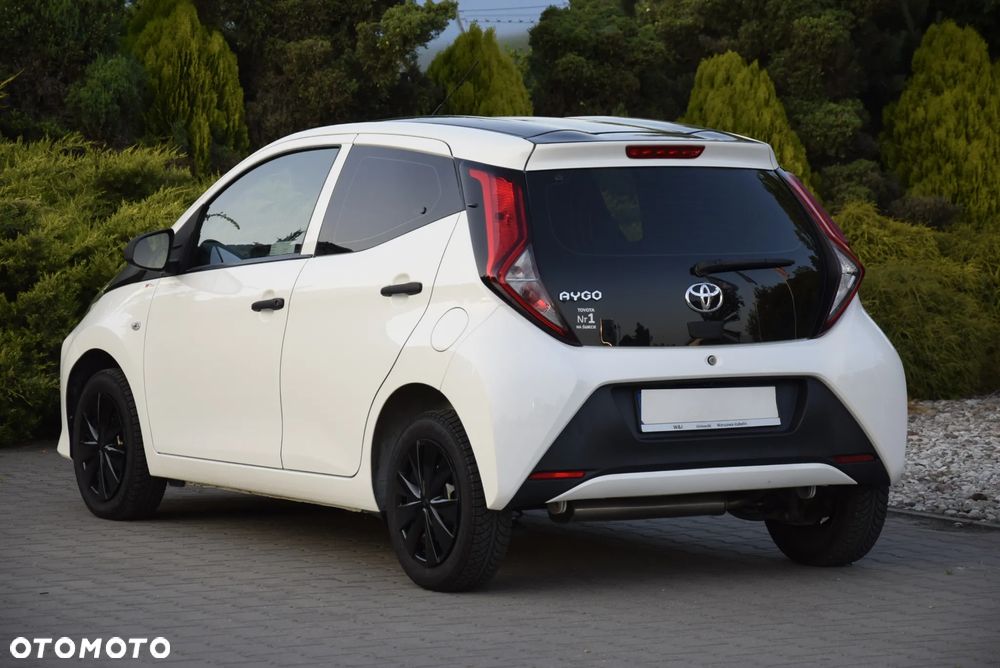 Toyota Aygo - 16