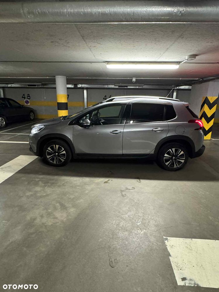 Peugeot 2008 1.5 BlueHDi Allure - 6