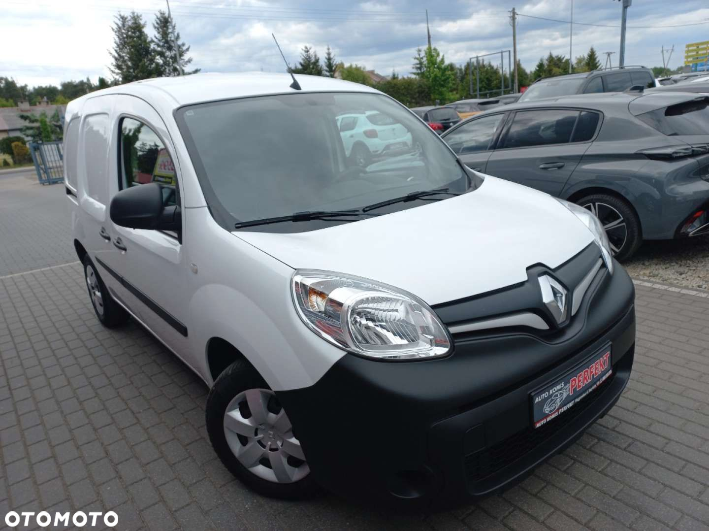 Renault KANGOO - 4