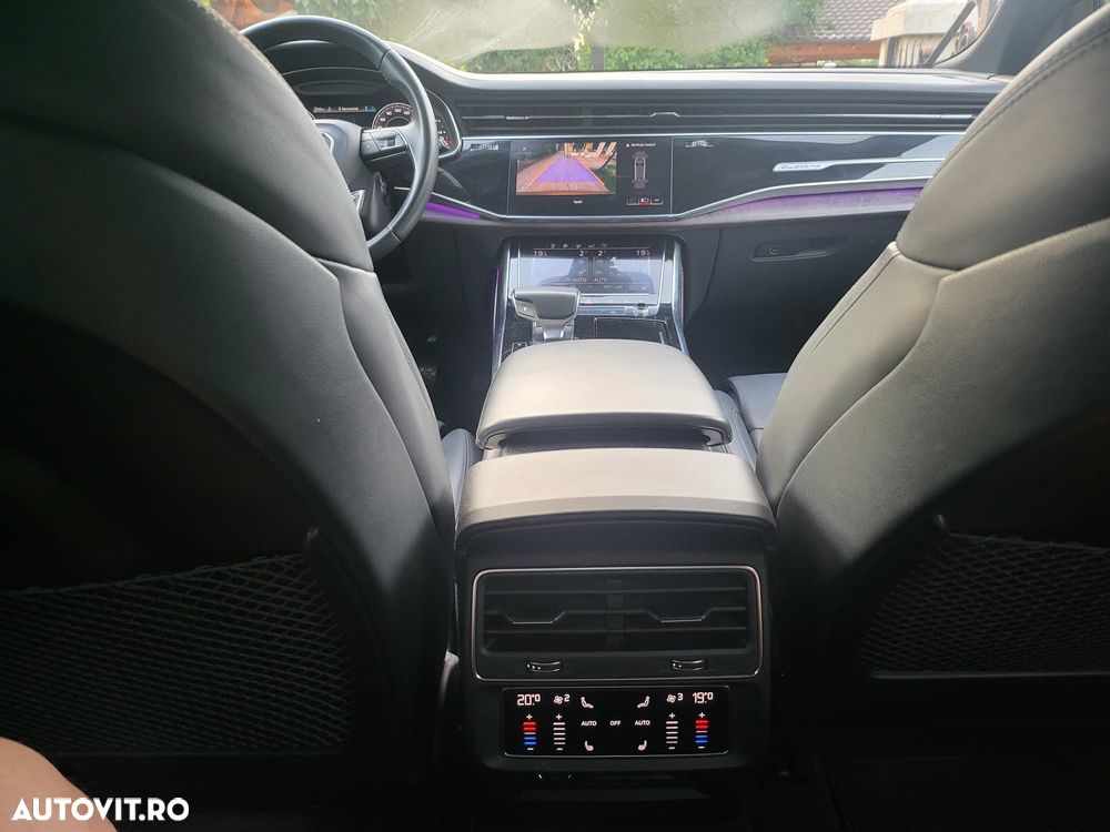 Audi Q8 - 13