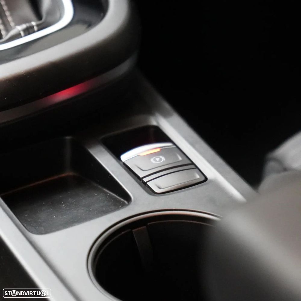 Renault Arkana 1.6 E-Tech Full Hybrid Evolution - 30