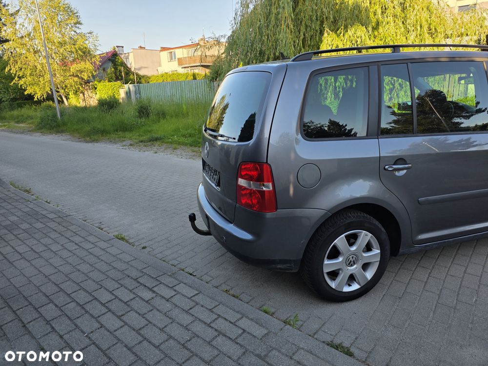 Volkswagen Touran 1.6 United - 5