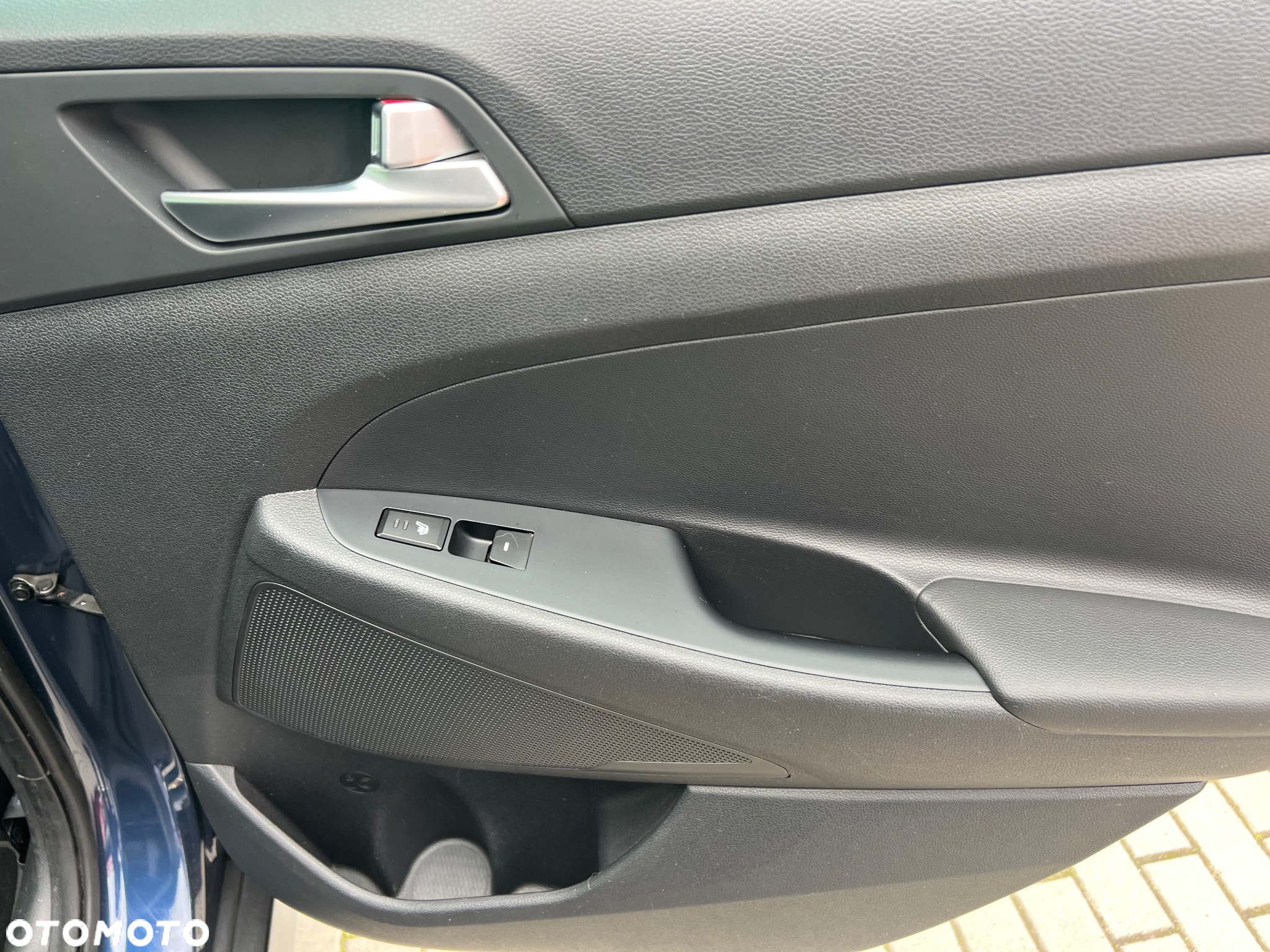 Hyundai Tucson blue 1.7 CRDi 2WD DCT Premium - 11