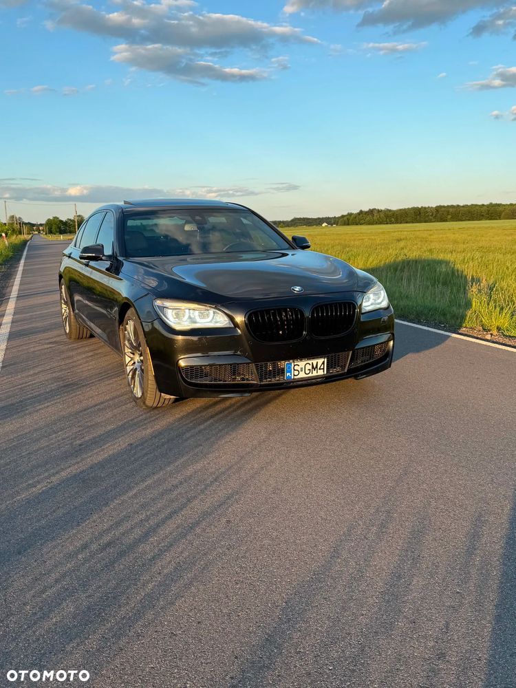 BMW Seria 7 750Li - 2