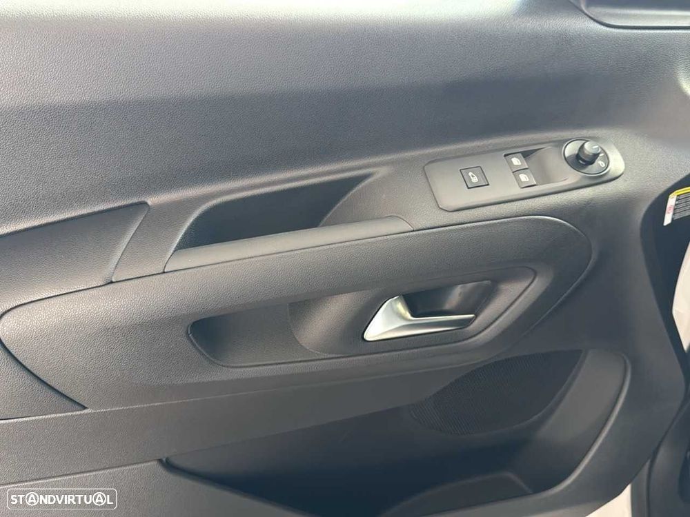 Fiat Doblo 1.5 BlueHDi Maxi - 17