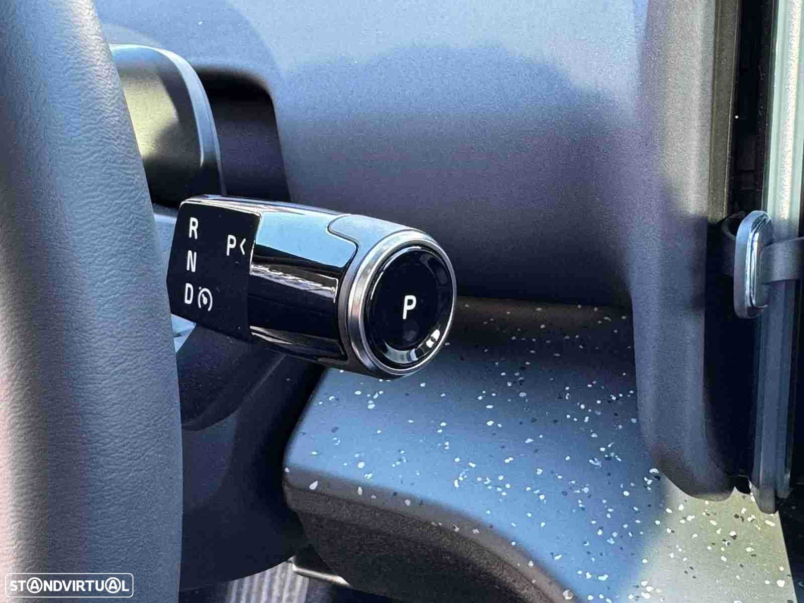 Volvo EX30 69 kWh Single Motor Extended Range Core - 18