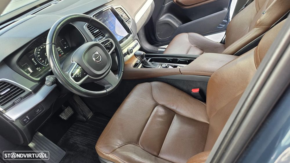 Volvo XC 90 2.0 D4 Momentum - 15