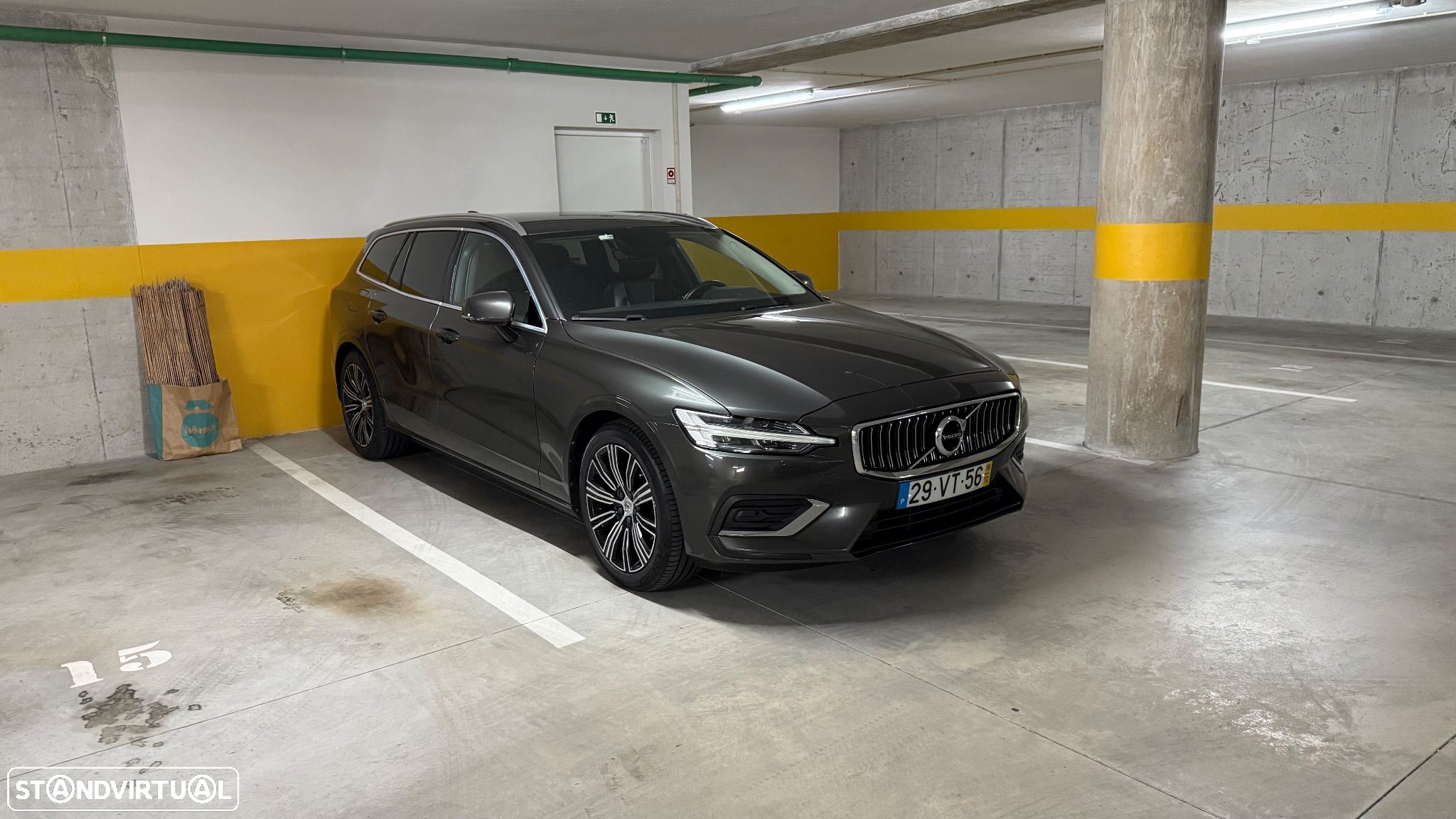 Volvo V60 2.0 D3 Inscription - 1