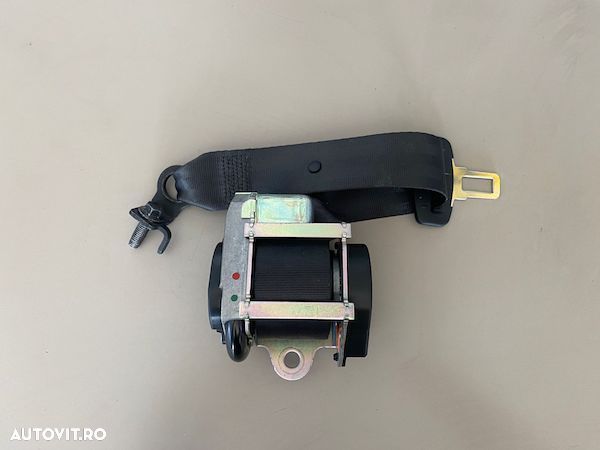 Centura dreapta spate Volvo XC90 2015-2022 39825739 - 2