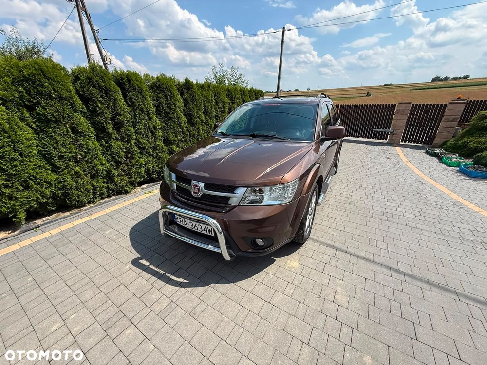 Fiat Freemont 2.0 Multijet Lounge AWD - 24