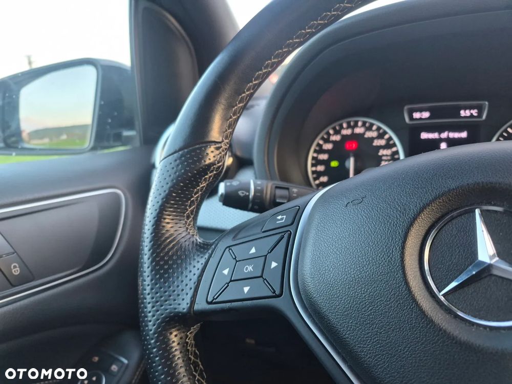 Mercedes-Benz Klasa B 200 BlueEFFICIENCY Edition 1 - 22