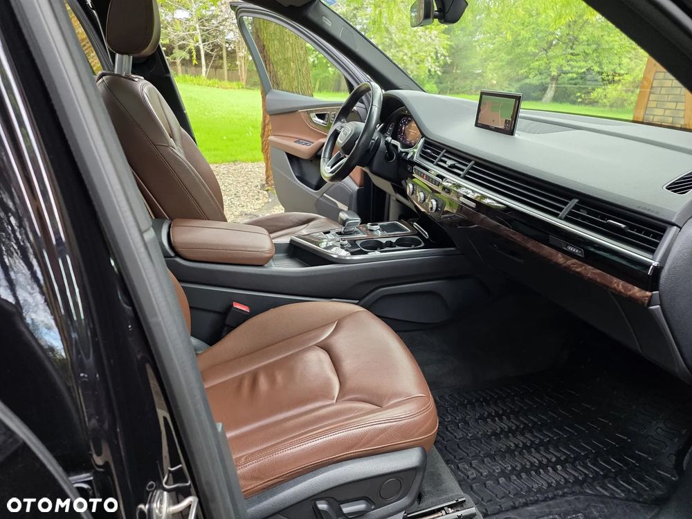 Audi Q7 3.0 TFSI Quattro Tiptronic - 31