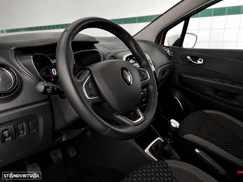 Renault Captur 1.5 dCi Exclusive - 18