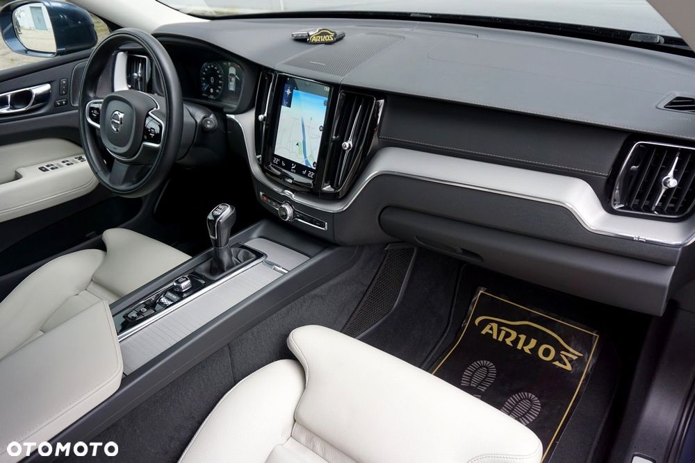 Volvo XC 60 D4 AWD Inscription - 35