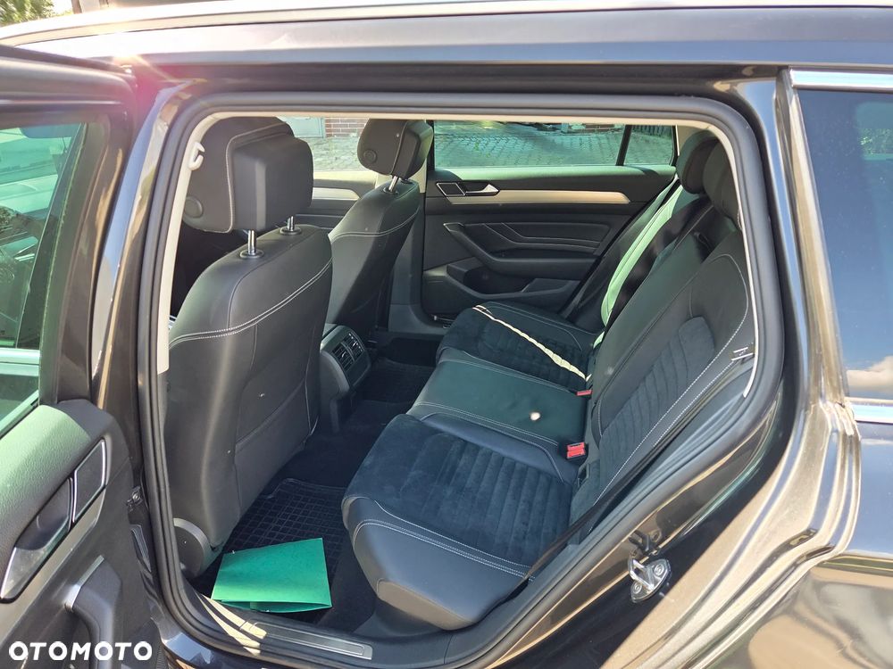 Volkswagen Passat 2.0 TDI SCR DSG Highline - 10