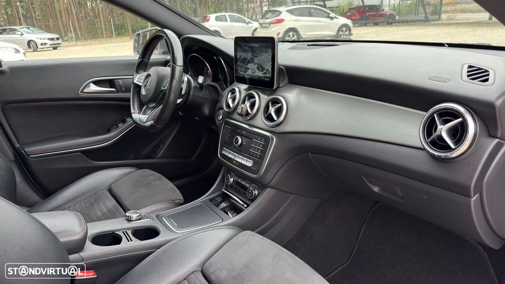 Mercedes-Benz CLA 200 d Shooting Brake AMG Line Aut. - 42