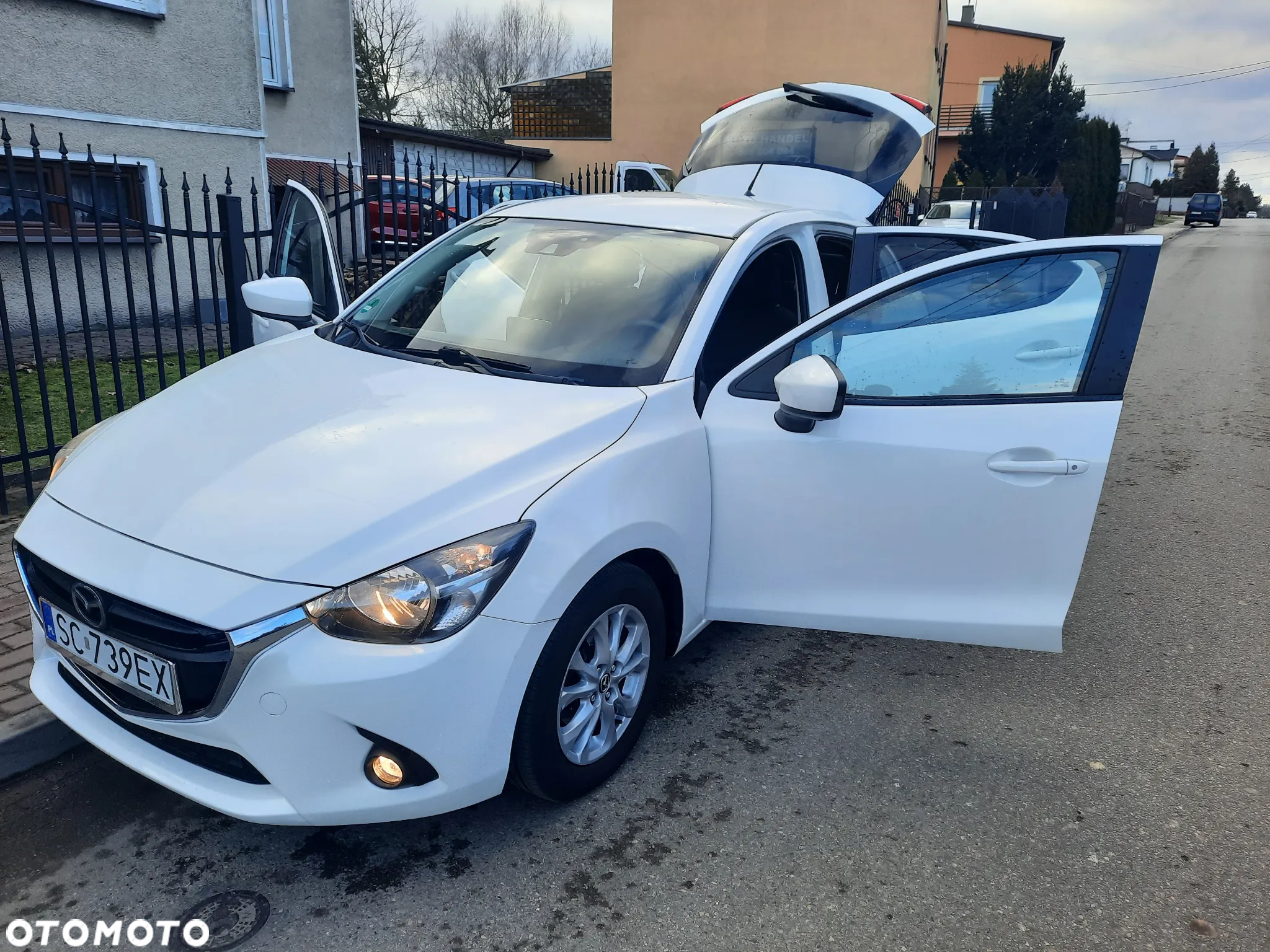 Mazda 2 SKYACTIV-G 90 Center-Line - 15