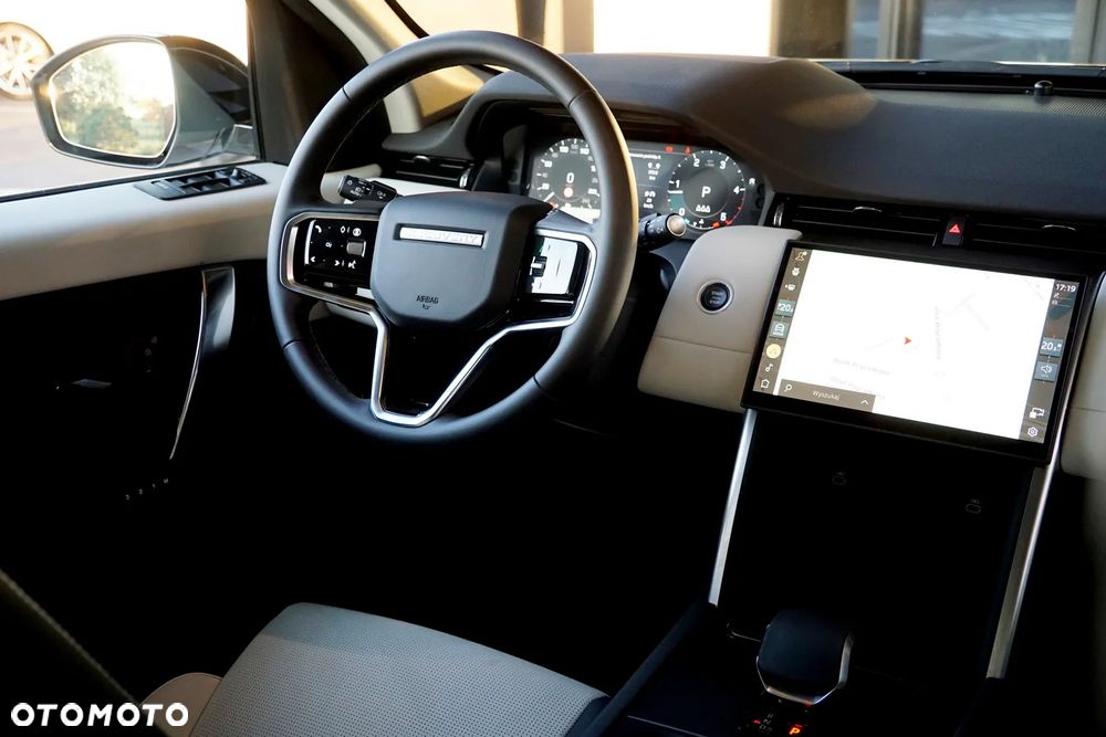 Land Rover Discovery Sport 2.0 D200 mHEV S - 27